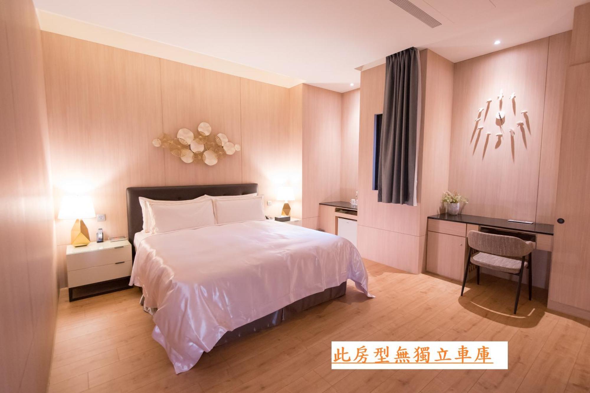 J Moon Villa Motel Тайпей Екстериор снимка